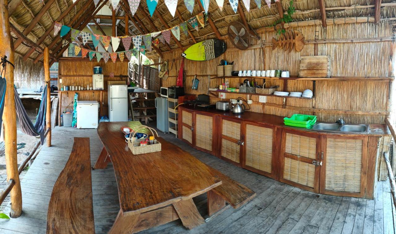 Casa Surf Lodge - Praia do Tofo Eksteriør bilde